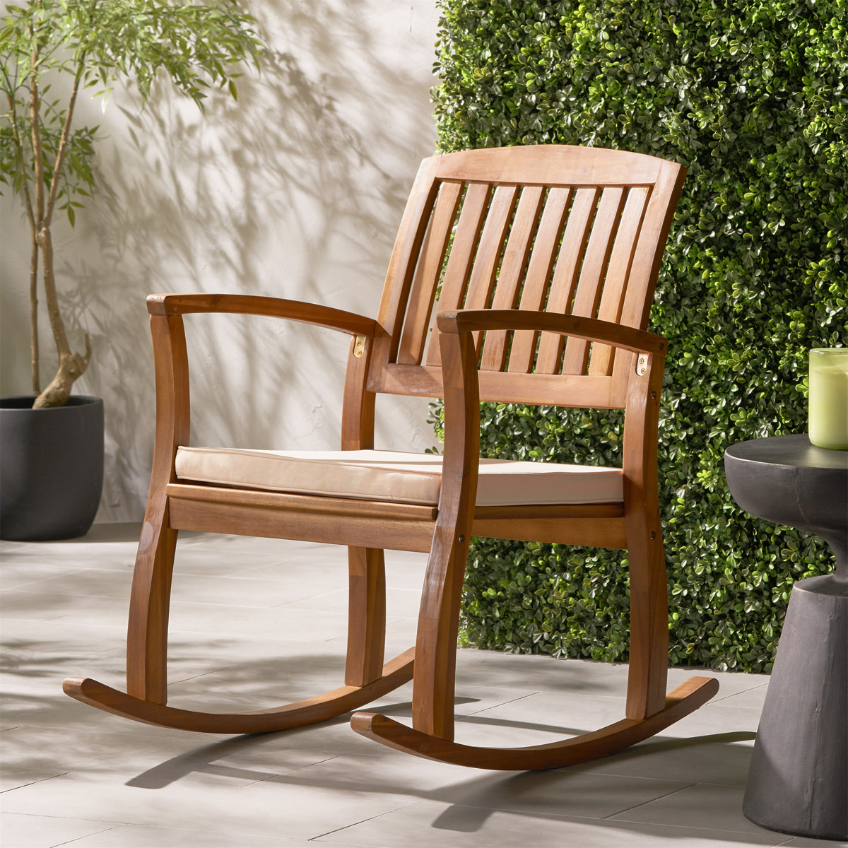 Broadfoot+Rocking+Chair+with+Cushion صندلی گهواره ای مدل بریزیو - تصویر 1